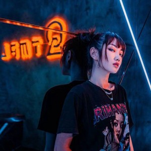 杭州余杭区径山镇附近ktv招聘包厢服务员,交五险一金吗？