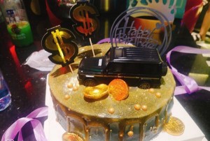 杭州上城区四季青街道附近酒吧招聘酒水促销员,全职上班收入多少
