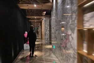 杭州桐庐县凤川街道附近夜场招聘现场DJ,有没有年龄限制_