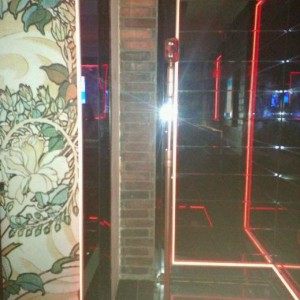杭州哪有酒吧招聘商务礼仪,做夜场做高端还是中端好