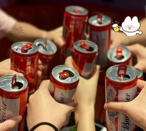企业创意招聘文案（创新招聘策略：激发企业创意文案）