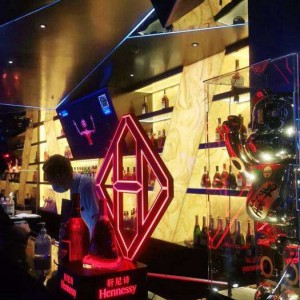 杭州萧山区蜀山街道附近夜总会招聘包厢管家,有学历要求吗？