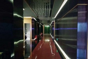 杭州给小费多的夜场ktv招聘商务接待,交五险一金吗？