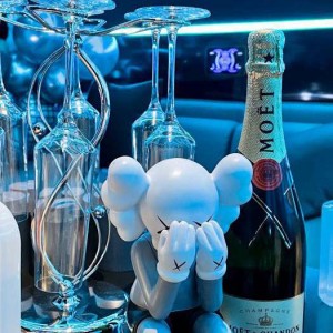 杭州中低档酒吧ktv招聘酒水销售员,夜场如何吸引客人选你？